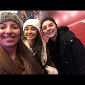 Meet your Posher, Jenna